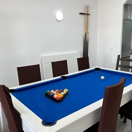 Apartment La Marina
